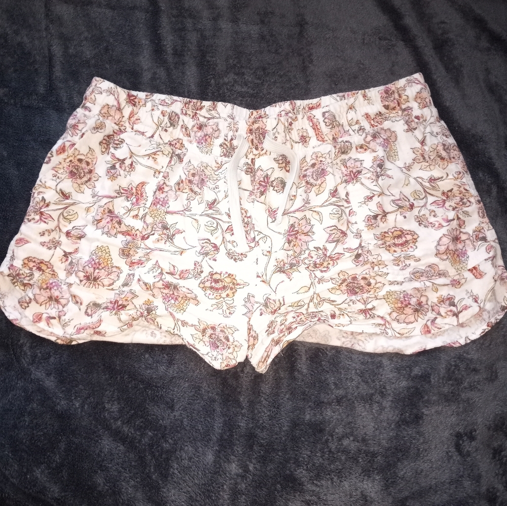 Maurices XL Floral Print Shorts